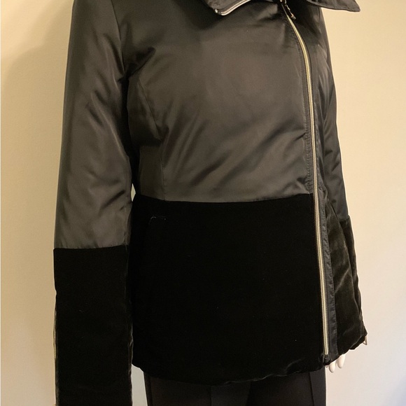 White House Black Market Puffer Coat~Velvet Accents~Small~Black~NWOT! - Picture 2 of 10